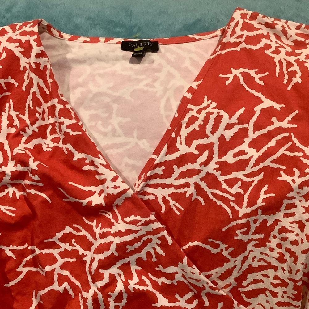 Talbots Coral Summer Women V-Neck crossover front top Size Medium Petite Resale - Picture 8 of 16